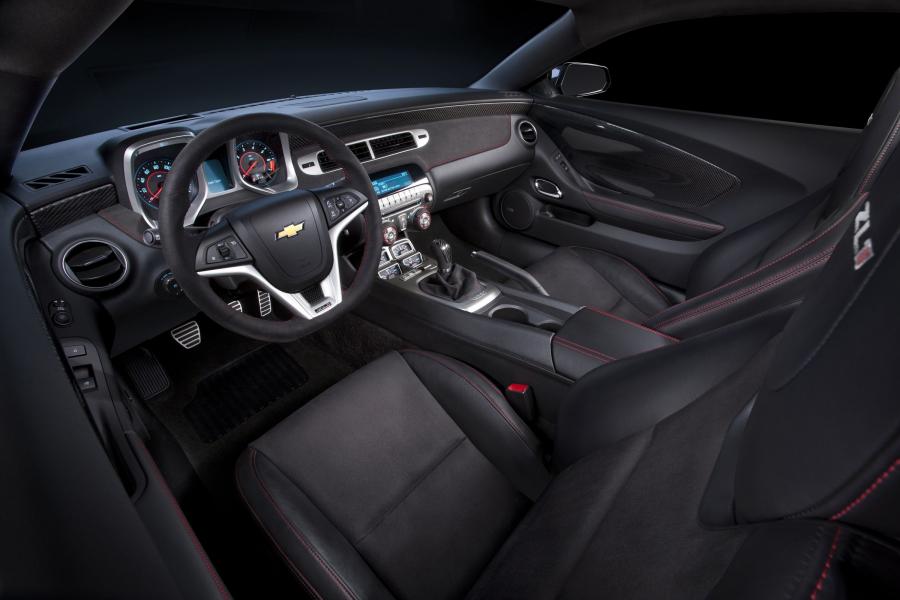  Chevrolet Camaro ZL1 Carbon Concept 2011 года  (фото 4 из 14)